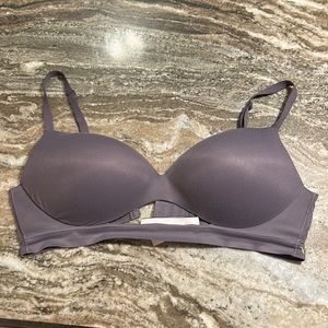 Incredible by Victoria Secret wireless push up bra